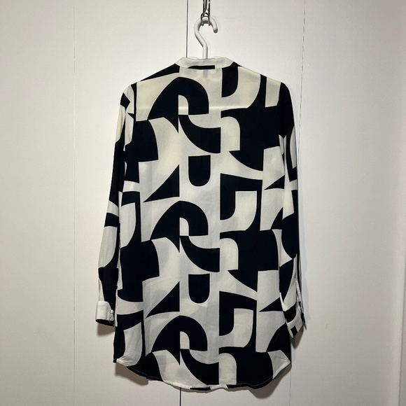 Vero Moda - Long Collarless Blouse - S - Picture 2 of 2